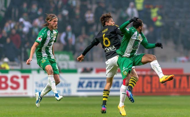 年轻棋手在 年轻棋手在